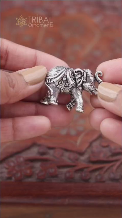 925 Sterling silver vintage design baby elephant statue or sculpture, puja article for home art849