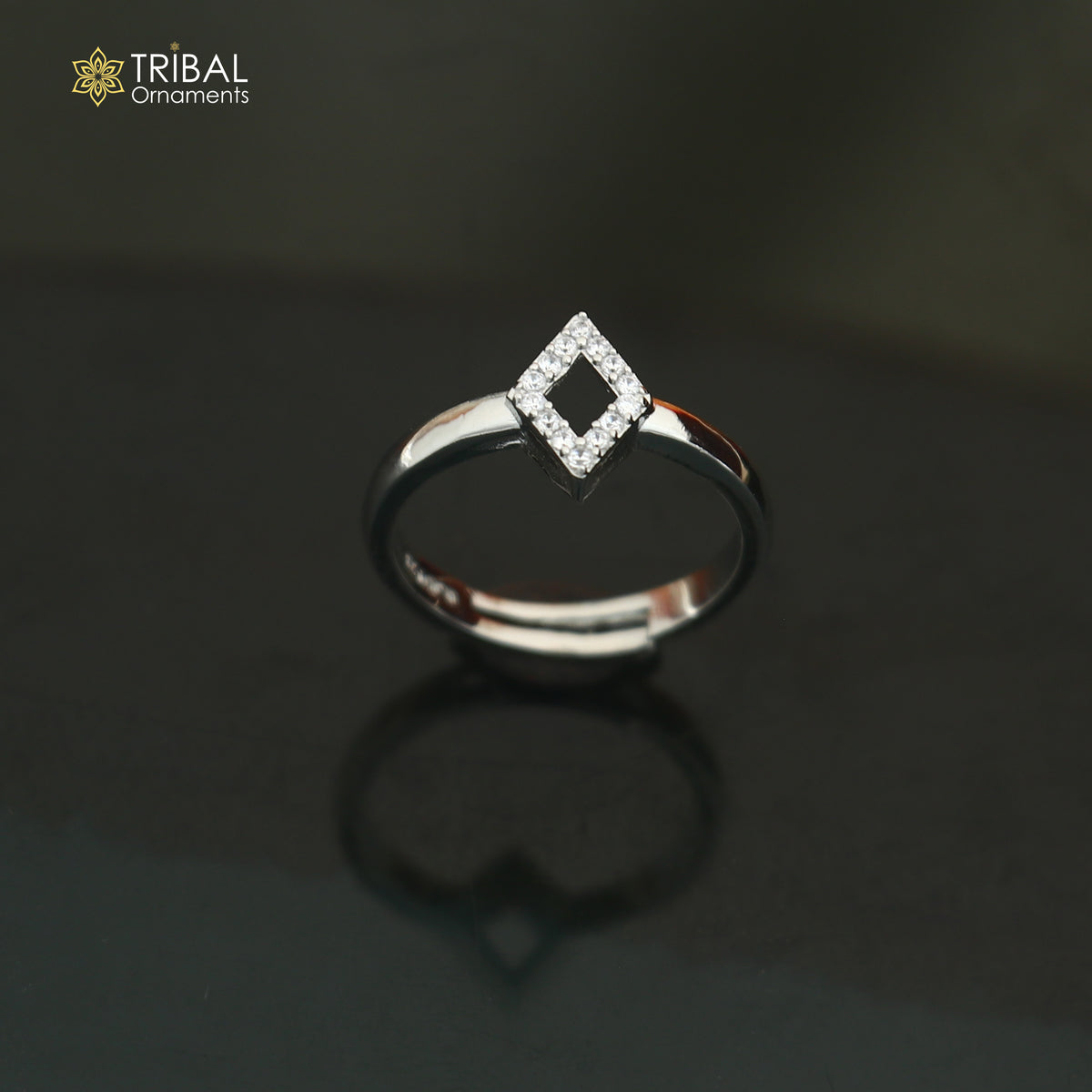 925 sterling silver stylish design cz stone ring sr851