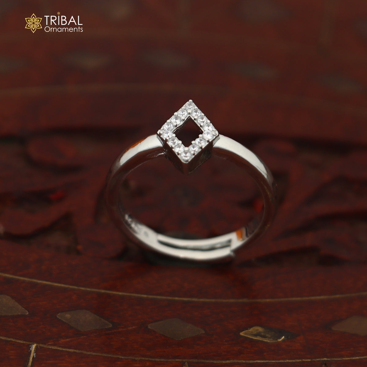 925 sterling silver stylish design cz stone ring sr851