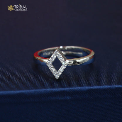 925 sterling silver stylish design cz stone ring sr851
