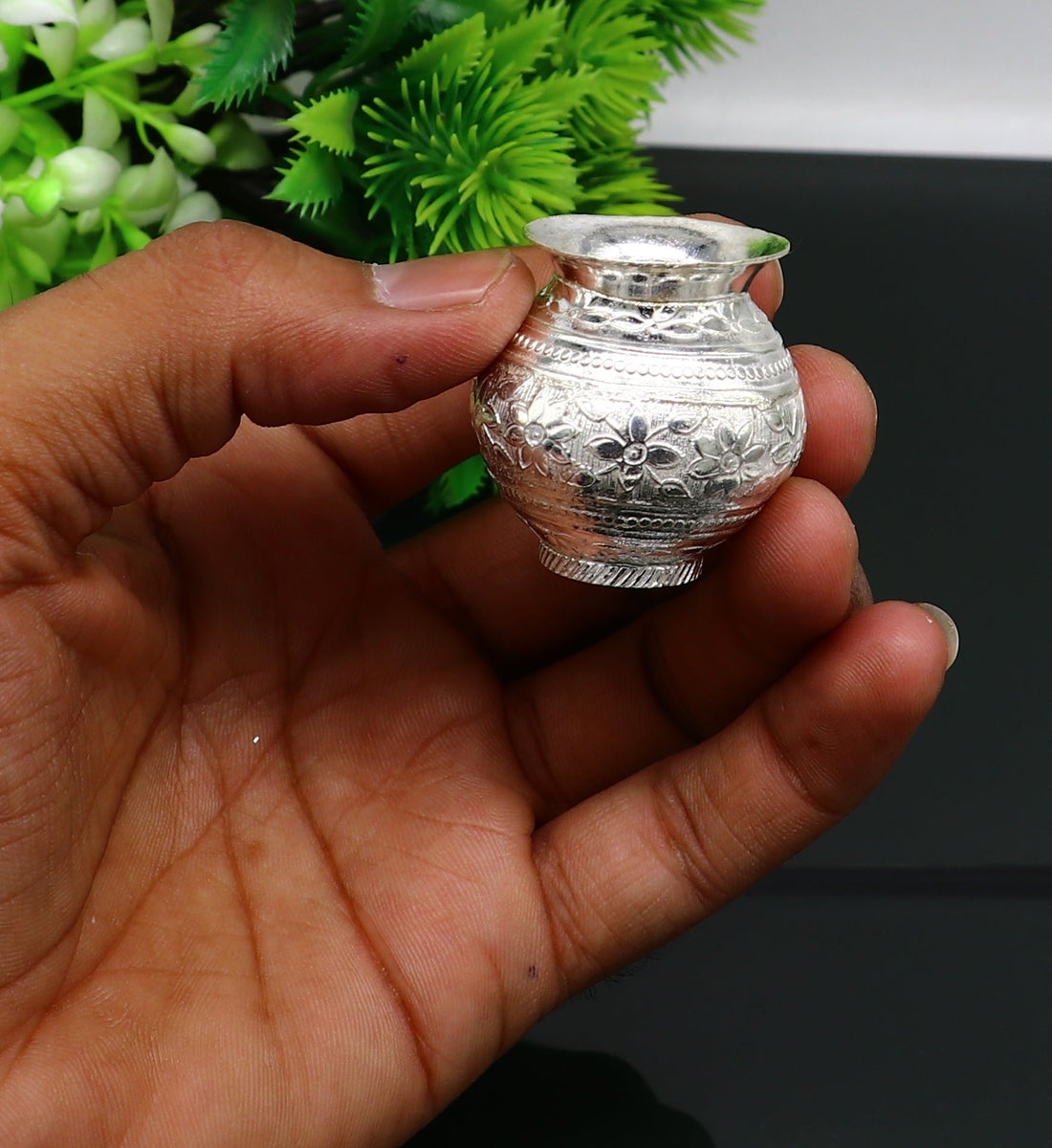 Solid sterling silver handmade plain small Kalash or pot, unique special silver puja article, water or milk shiva kalash pot india su349 - TRIBAL ORNAMENTS