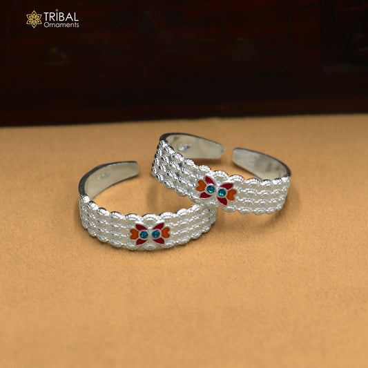 Solid silver Minakari thumb ring and toe band with intricate tribal design, stylish women's brides jewelry by TRIBAL ORNAMENTS.