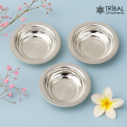 925 silver handmade small plate or Tilak bowl by TRIBAL ORNAMENTS, ideal for saffron, sandal, or kumkum tilak offerings.