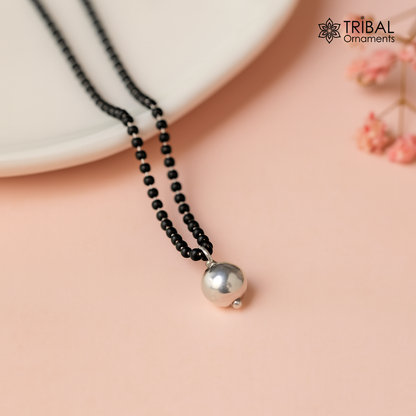 Vintage style 925 sterling silver black and silver beads chain necklace with silver accents, elegant mangalsutra design.