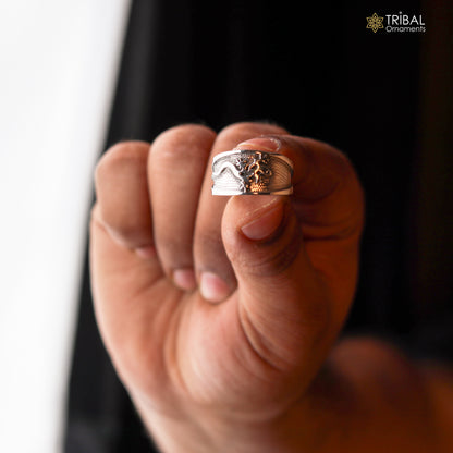 925 sterling silver men's lizard design ring with tribal ornament details, crafted by TRIBAL ORNAMENTS.