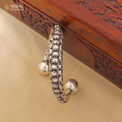 Vintage 925 sterling silver cuff bangle with Chitai work, custom design, tribal ornament jewelry by TRIBAL ORNAMENTS.