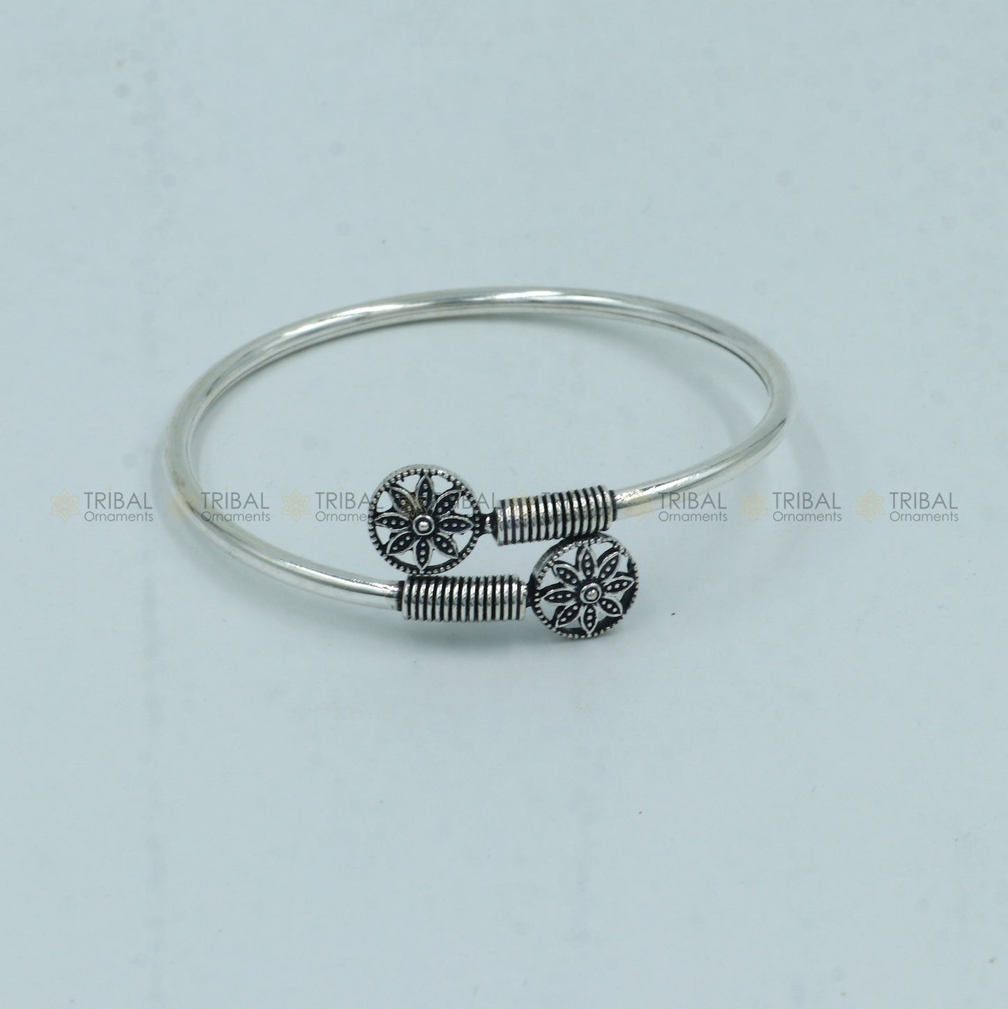 925 sterling silver handmade round shape flower design stylish kada bangle bracelet tribal jewelry nsk870 - TRIBAL ORNAMENTS