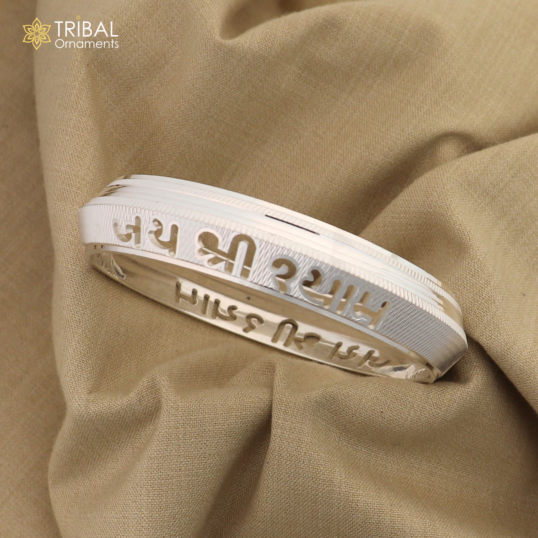 999 pure silver stylish jai shree shayam ( krishna mantra ) shiny bangle kada nsk924 - TRIBAL ORNAMENTS