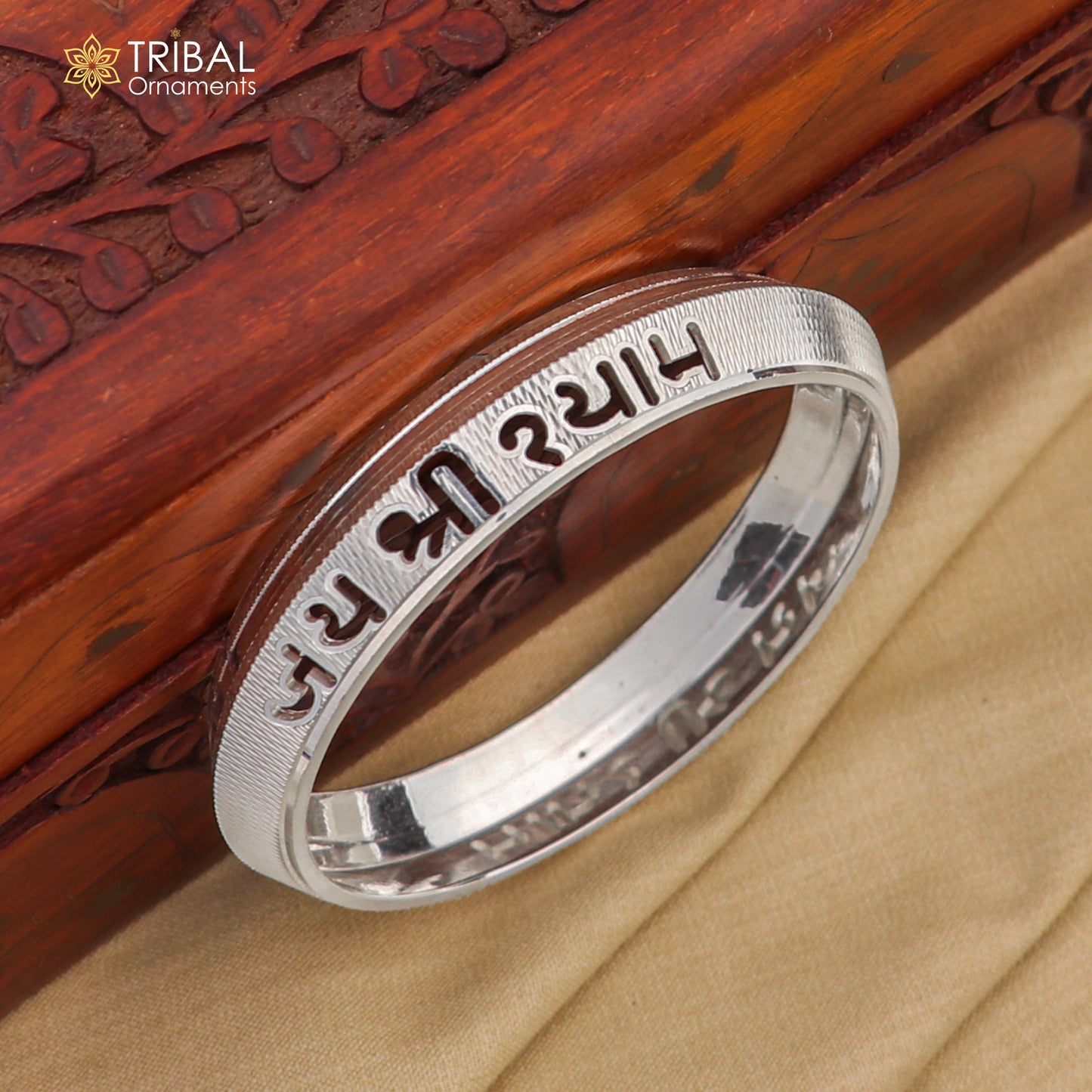 999 pure silver stylish jai shree shayam ( krishna mantra ) shiny bangle kada nsk924 - TRIBAL ORNAMENTS