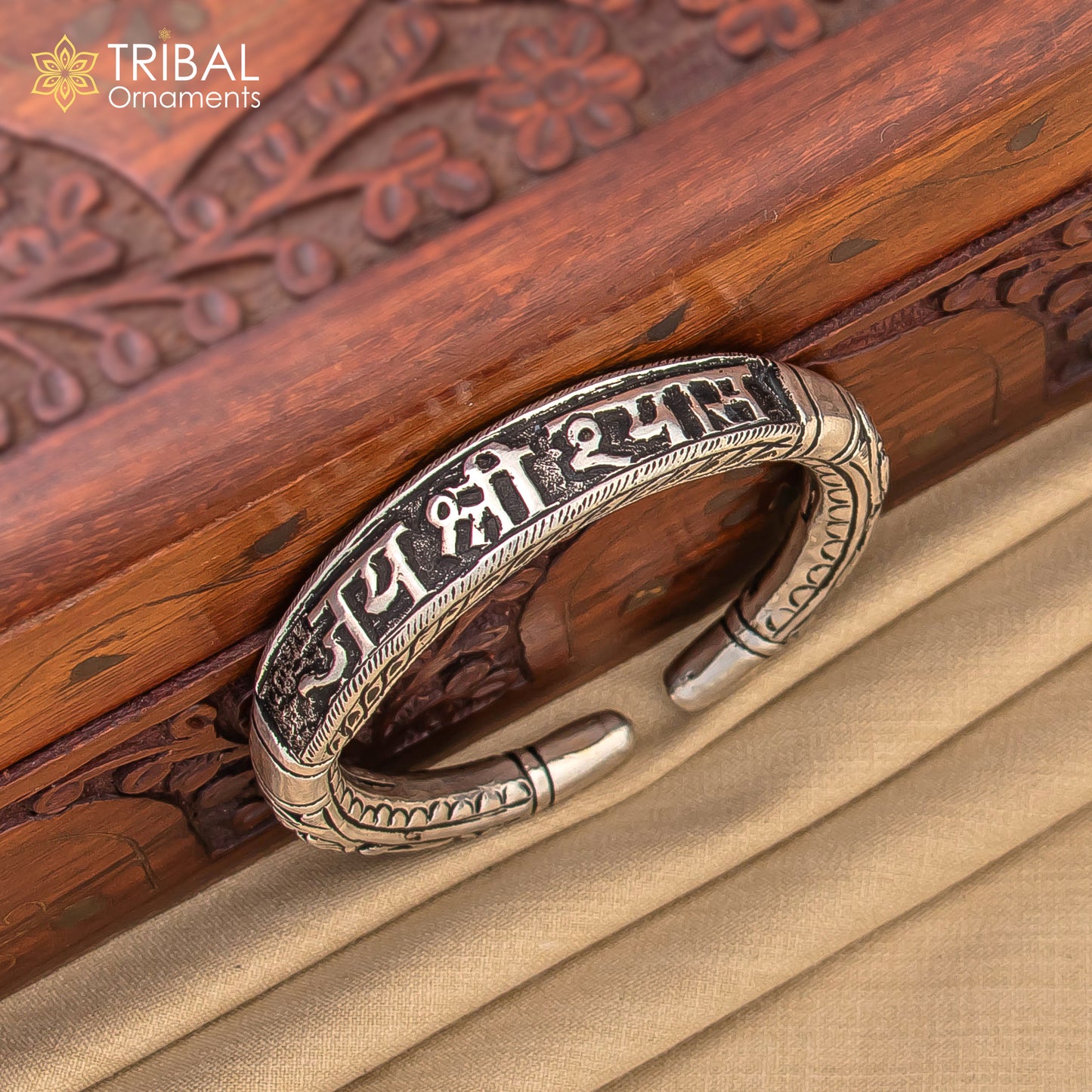 Divine lord krishna "jai shri shyam" matra handmade 925 sterling silver kada, best unisex bangle bracelet kada jewelry from india nsk711 - TRIBAL ORNAMENTS