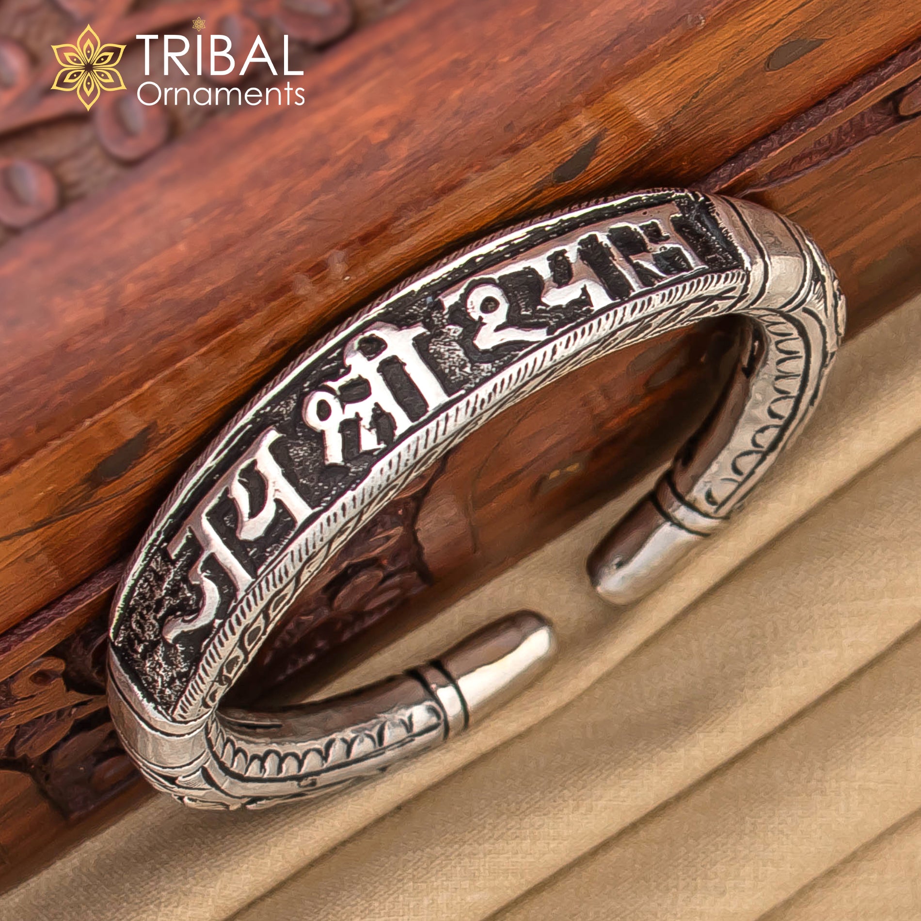 Divine lord krishna "jai shri shyam" matra handmade 925 sterling silver kada, best unisex bangle bracelet kada jewelry from india nsk711 - TRIBAL ORNAMENTS