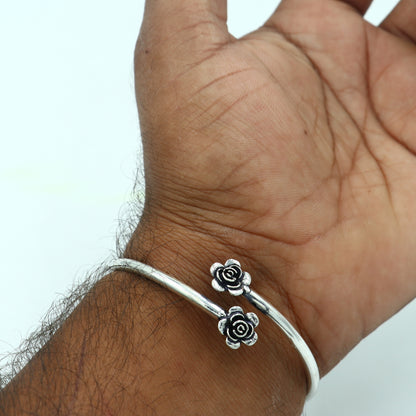 925 sterling silver handmade flower design stylish kada bangle bracelet tribal jewelry nsk885 - TRIBAL ORNAMENTS