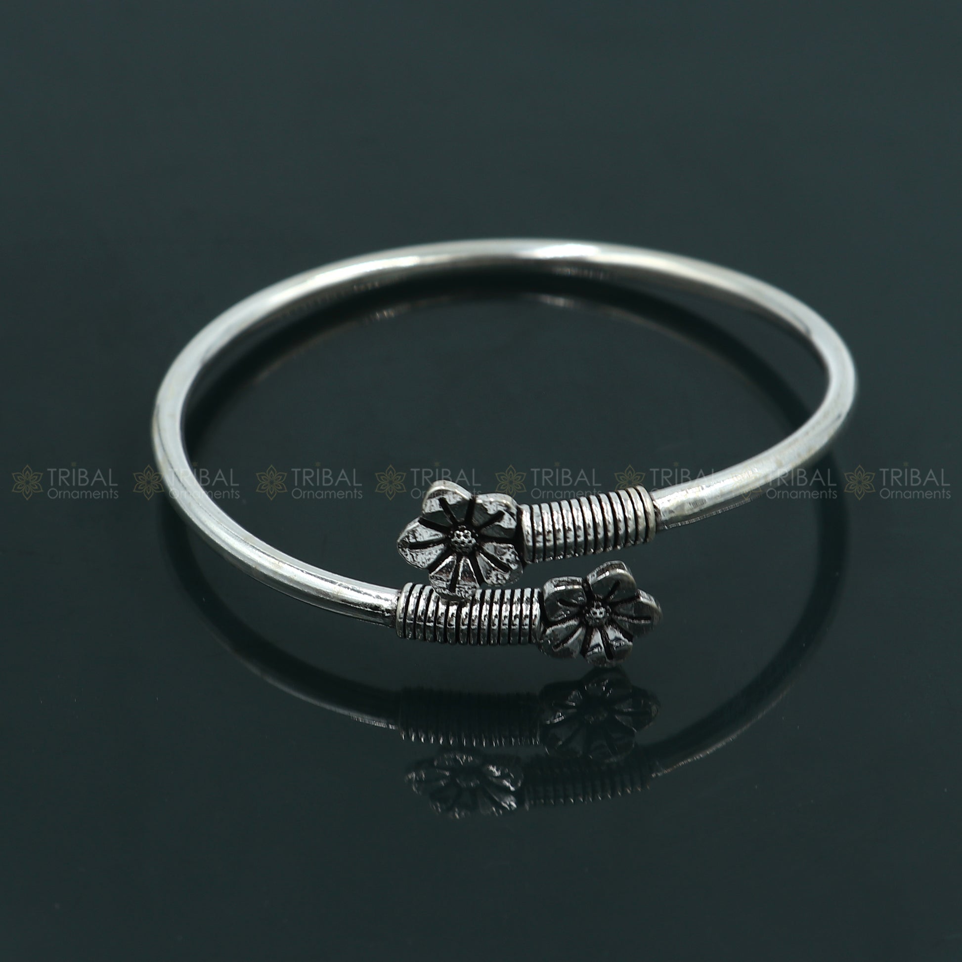 925 sterling silver handmade flower design stylish kada bangle bracelet tribal jewelry nsk873 - TRIBAL ORNAMENTS