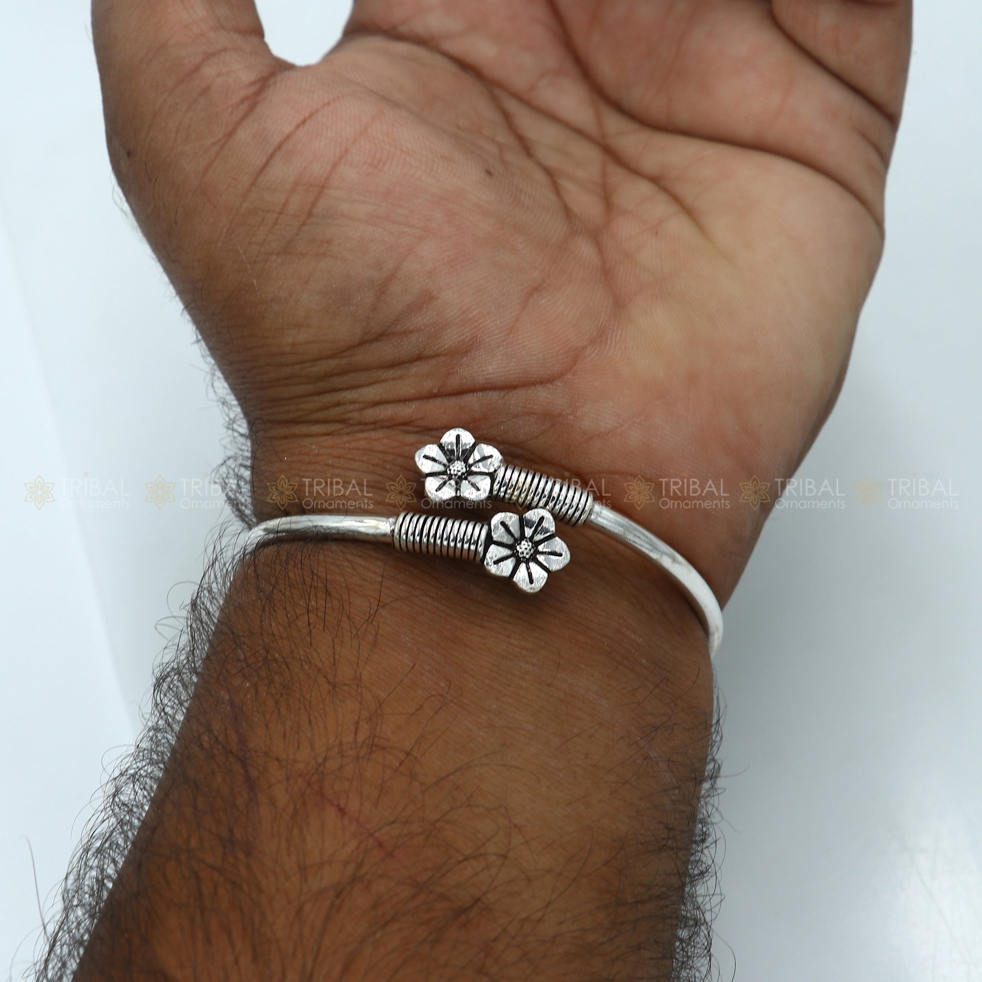 925 sterling silver handmade flower design stylish kada bangle bracelet tribal jewelry nsk873 - TRIBAL ORNAMENTS