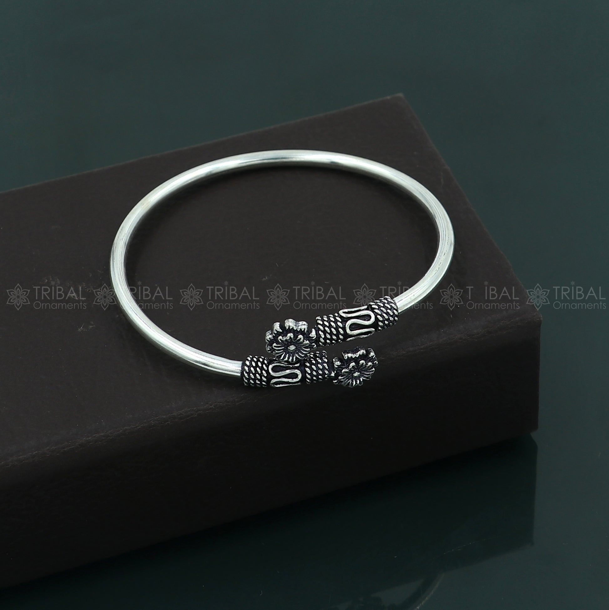 925 sterling silver handmade flower design stylish kada bangle bracelet tribal jewelry nsk881 - TRIBAL ORNAMENTS