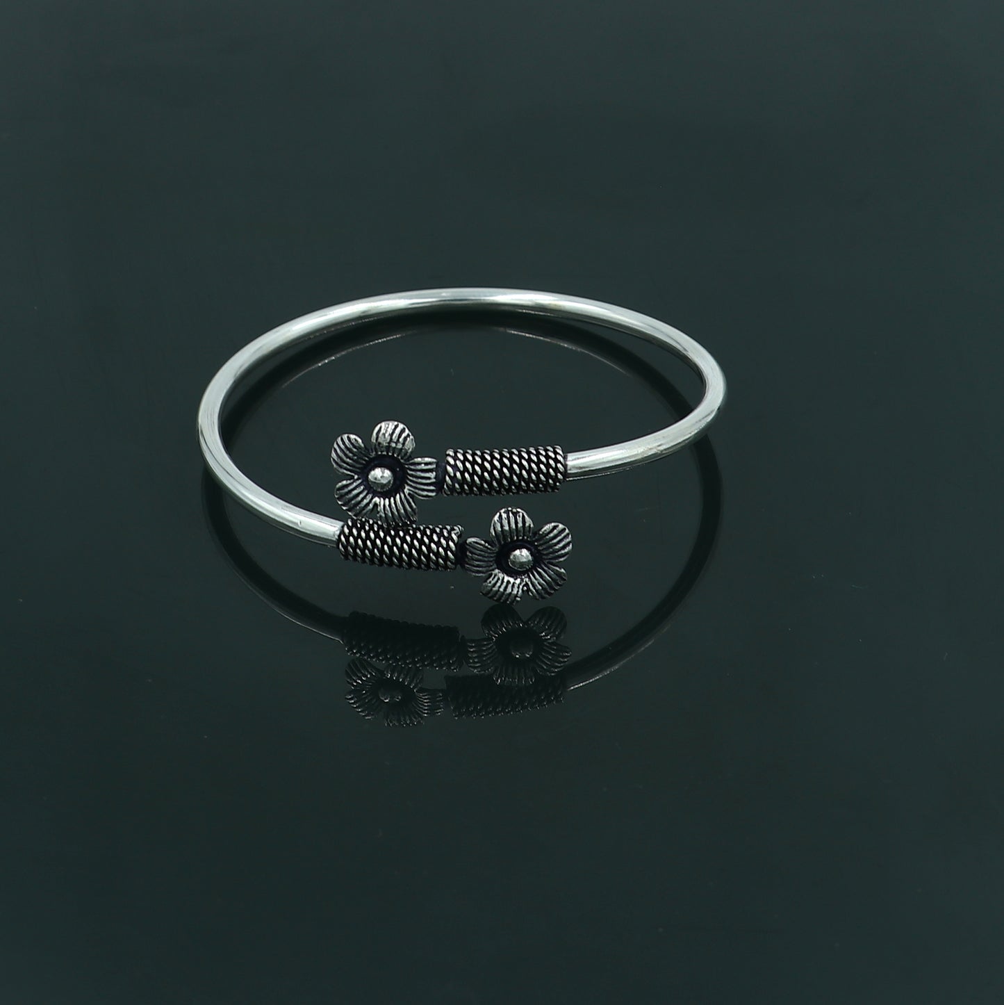 925 sterling silver handmade flower design stylish kada bangle bracelet tribal jewelry nsk883 - TRIBAL ORNAMENTS