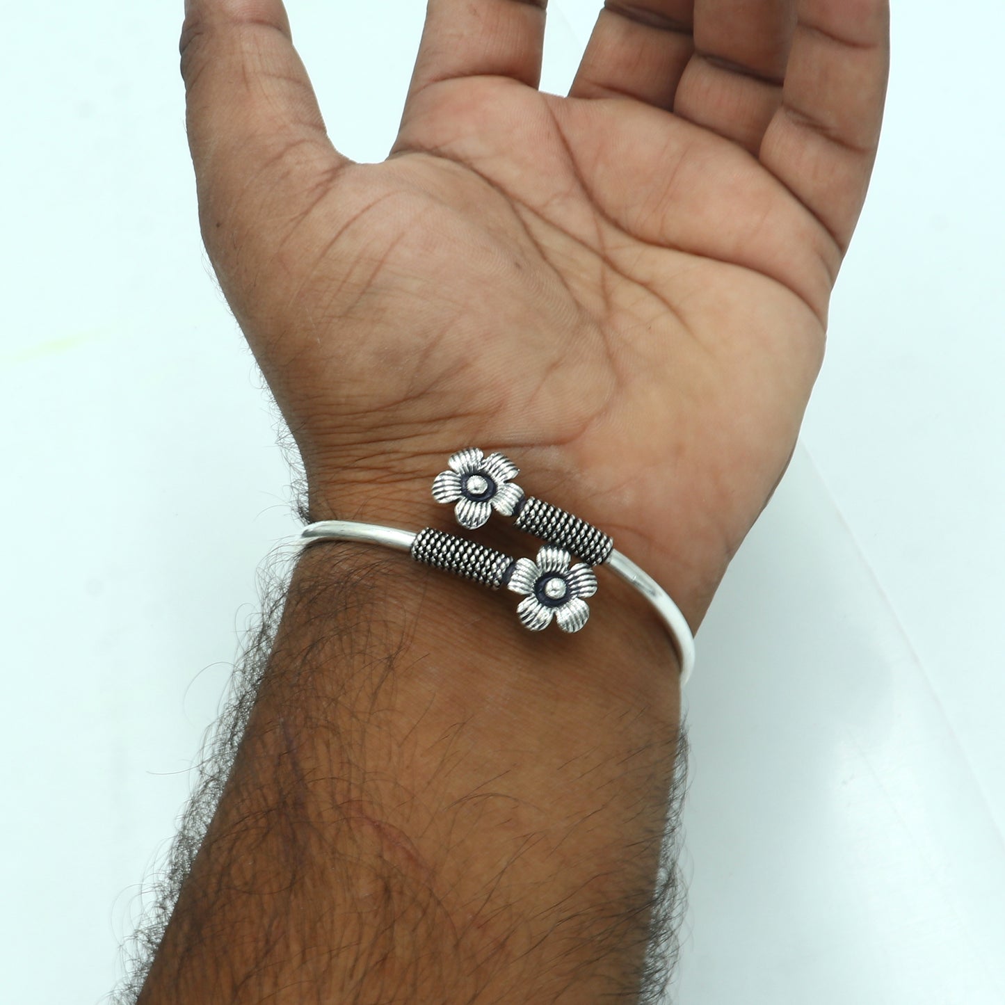 925 sterling silver handmade flower design stylish kada bangle bracelet tribal jewelry nsk883 - TRIBAL ORNAMENTS