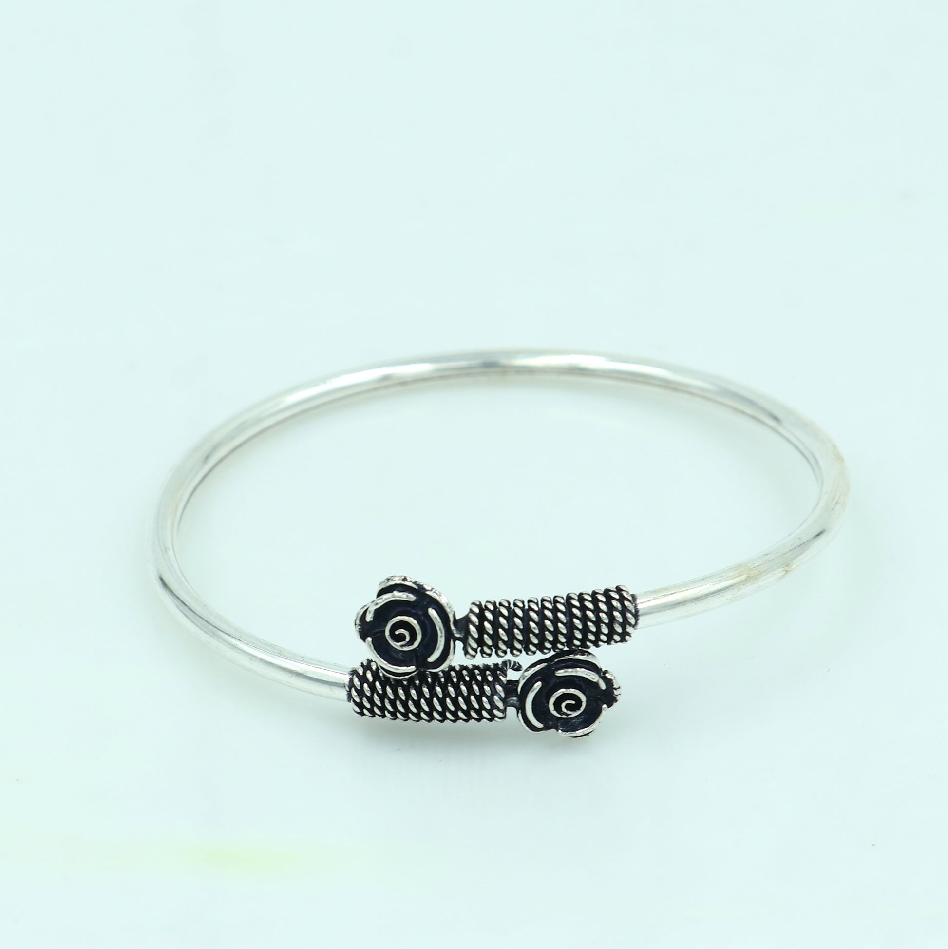 925 sterling silver handmade flower design stylish kada bangle bracelet tribal jewelry nsk886 - TRIBAL ORNAMENTS