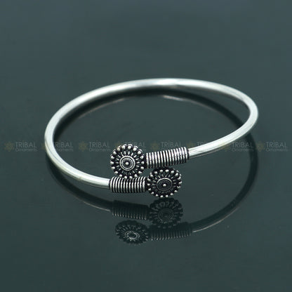 925 sterling silver handmade flower design stylish kada bangle bracelet tribal jewelry nsk878 - TRIBAL ORNAMENTS
