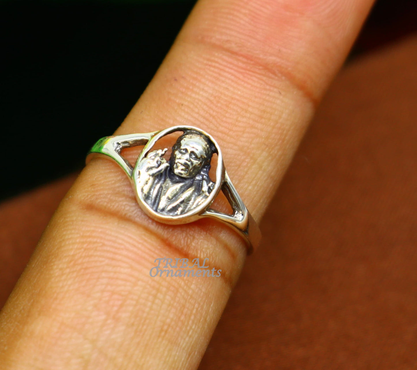 Sterling silver Sai Baba ring band with vintage antique style, customized design, ideal for brides or wedding jewelry.