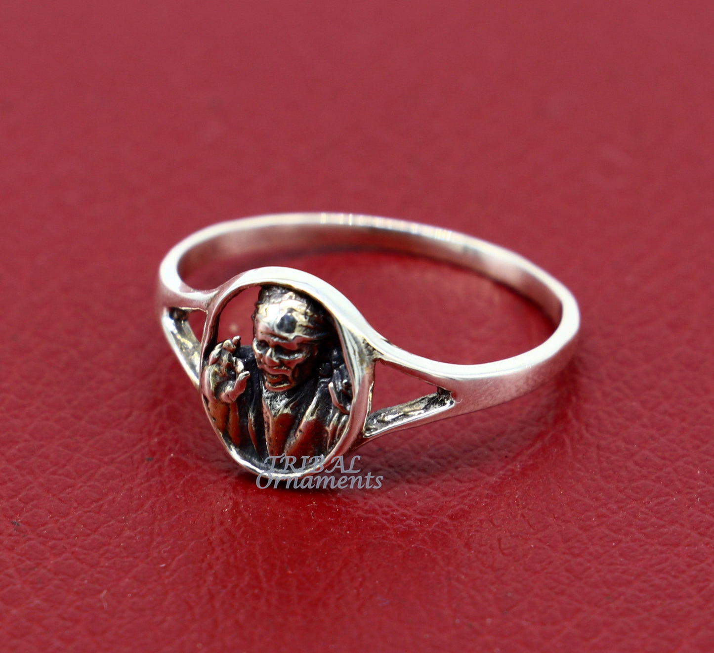 Sterling silver Sai Baba ring band with vintage antique design, custom engraved, ideal for brides and wedding jewelry.