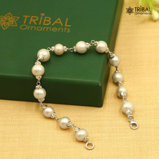 925 Sterling silver pearl beads bracelet for unisex jewelry by TRIBAL ORNAMENTS, 6-inch silver bracelet with pearl accents.