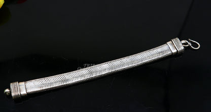 925 sterling silver wheat chain bracelet and belt, handmade unisex jewelry with vintage design from Rajasthan, India.