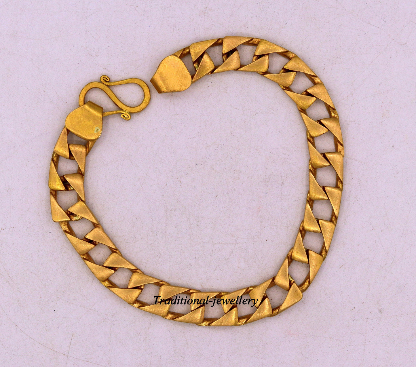 22kt yellow gold handmade solid Cuban chain bracelet, 9mm wide, heavy men's jewelry by Tribal Ornaments, hallmarked 916.