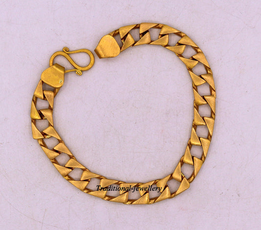 22kt yellow gold handmade solid Cuban chain bracelet, 9mm wide, heavy men's jewelry by Tribal Ornaments, hallmarked 916.