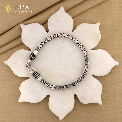 Sterling silver Byzantine vintage design chain bracelet with flexible unisex jewelry style, featuring intricate pattern details.