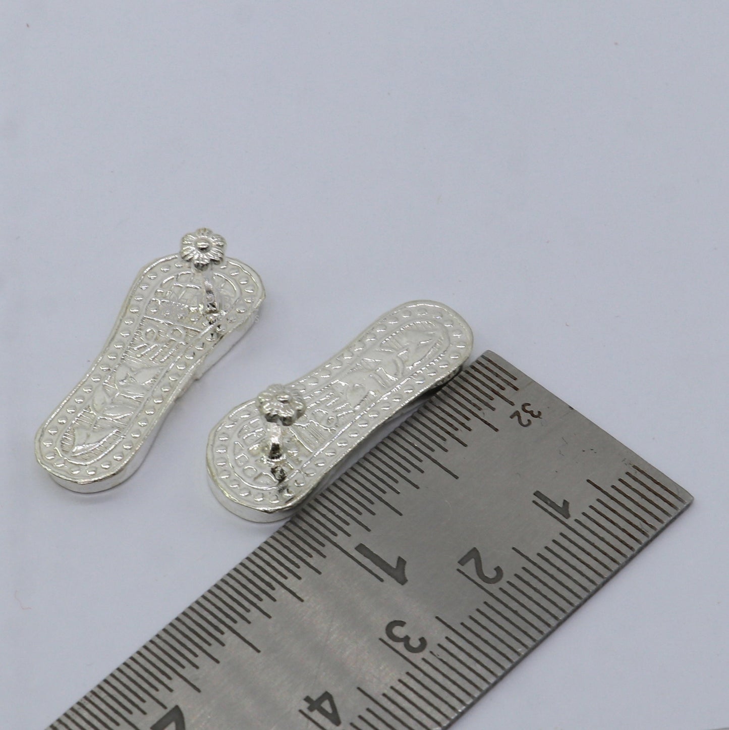 1" sterling silver handmade Charan paduka or slippers for idol krishna, laddu gopala, little krishna or Vshnu Narayana puja art su1301 - TRIBAL ORNAMENTS