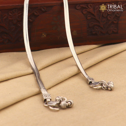 Sterling silver handmade chain anklet by Tribal Ornaments, stylish foot bracelet with intricate design for belly dance jewelry.