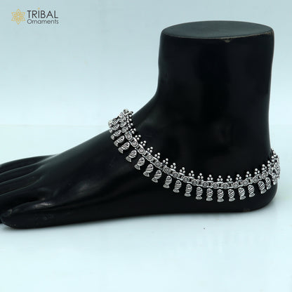 Handmade 10.5-inch sterling silver anklet from TRIBAL ORNAMENTS, featuring intricate tribal design for belly dance jewelry.