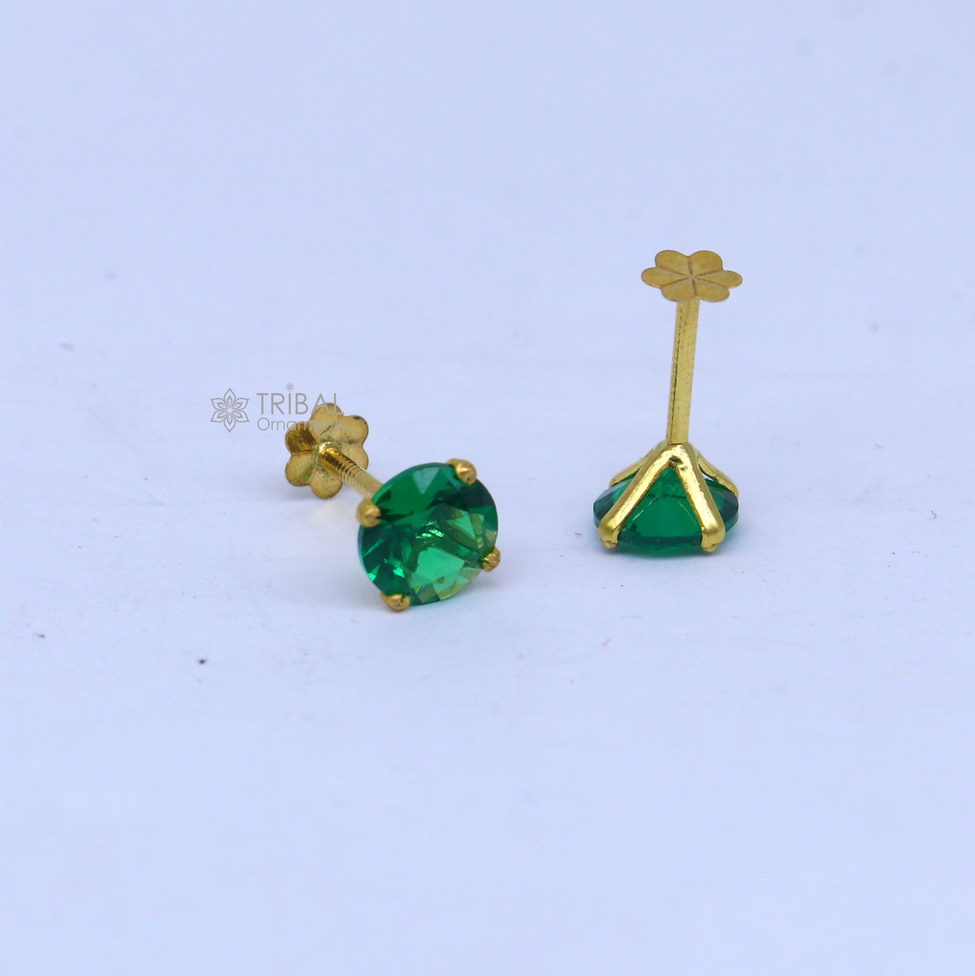 14Kt yellow gold green diamond stud earring for unisex er191 - TRIBAL ORNAMENTS