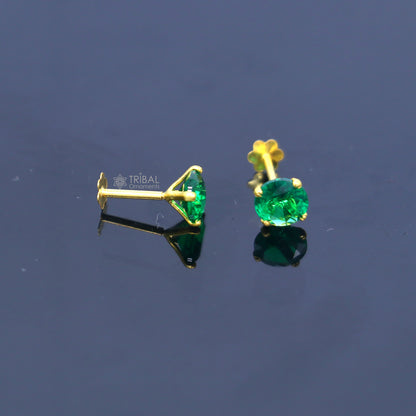 14Kt yellow gold green diamond stud earring for unisex er191 - TRIBAL ORNAMENTS