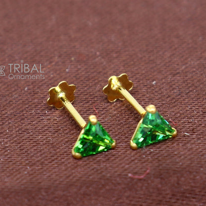 14Kt yellow gold green diamond stud earring for unisex er201 - TRIBAL ORNAMENTS