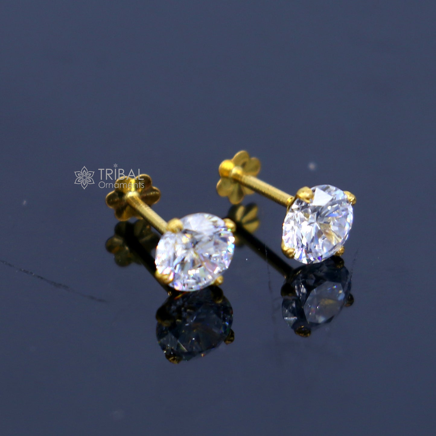 14Kt yellow gold white diamond stud earring for unisex er198 - TRIBAL ORNAMENTS