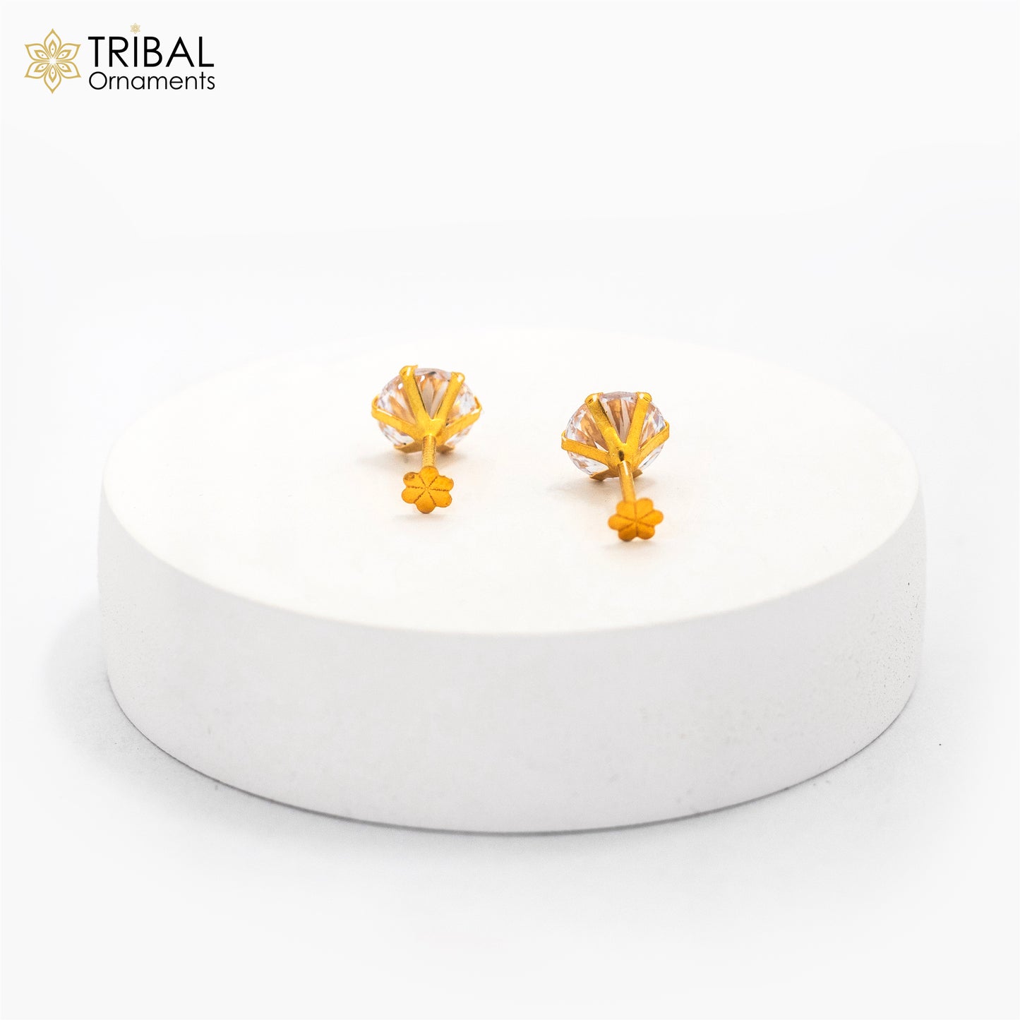 14Kt yellow gold white diamond stud earring for unisex er198 - TRIBAL ORNAMENTS