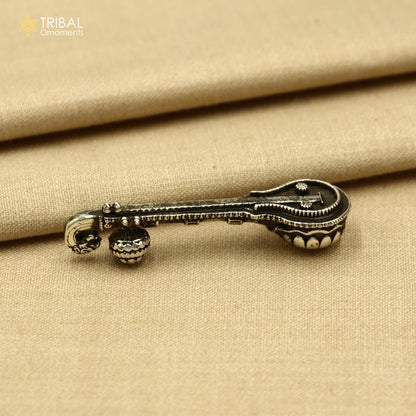 15 gm 925 sterling silver Saraswati Veena, traditional Indian musical instrument for Goddess Sharda, ideal for puja and temple decor.