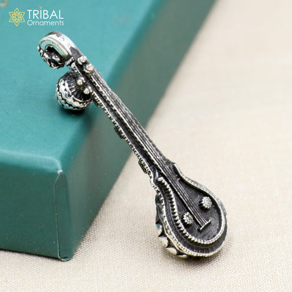 15 gm 925 sterling silver Saraswati Veena, traditional Indian musical instrument for Goddess Sharda, ideal for puja and temple decor.
