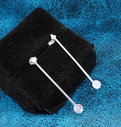 4 cm long pure 925 sterling silver stud earring, fabulous daily use stud new fancy jewelry India, best gifting light weight stud ear702 - TRIBAL ORNAMENTS