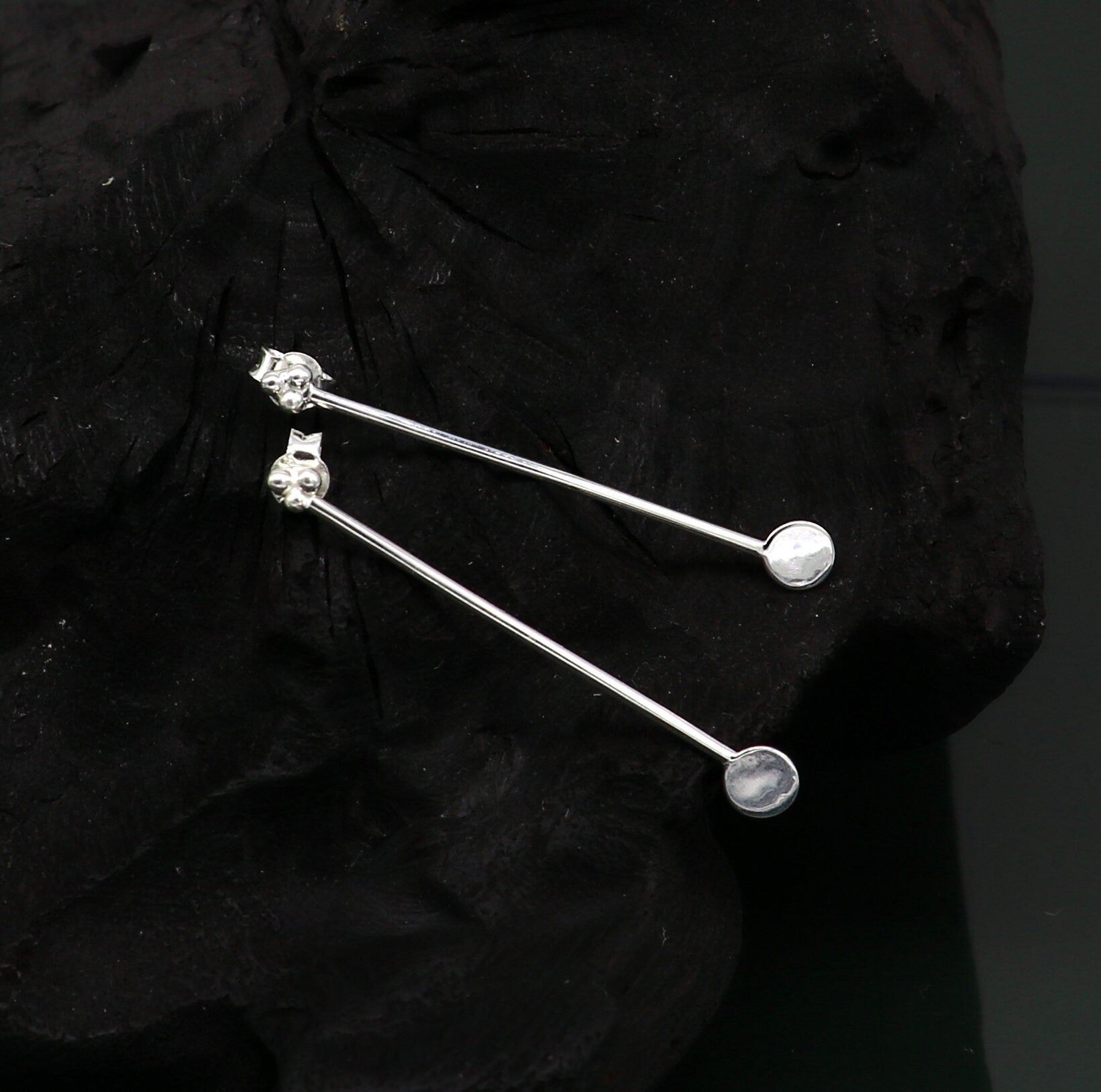 4 cm long pure 925 sterling silver stud earring, fabulous daily use stud new fancy jewelry India, best gifting light weight stud ear702 - TRIBAL ORNAMENTS