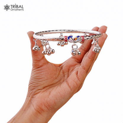 Sterling silver vintage ankle bracelet with noisy bells, custom design by TRIBAL ORNAMENTS, featuring 4 mm silver links and decorative bells.