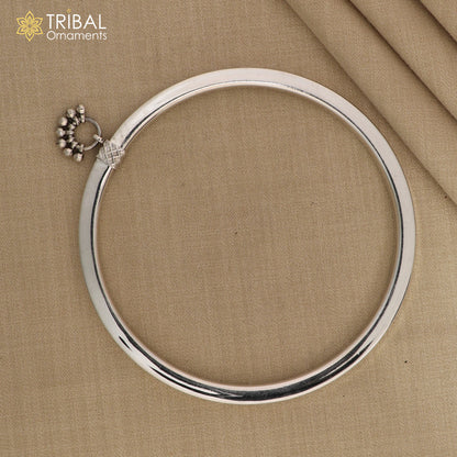 Sterling silver handmade ankle bracelet with vintage ethnic design and hanging drops, ideal for belly dance jewelry.