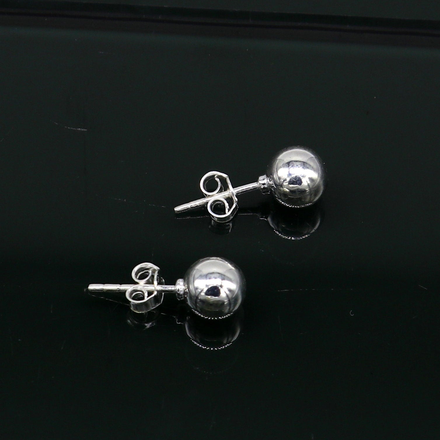 7 mm solid 925 sterling silver ball stud earring, fabulous daily use stud new fancy jewelry India, best gifting light weight stud ear662 - TRIBAL ORNAMENTS