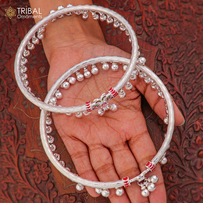 Sterling silver peacock design ankle bracelet with noisy bells, vintage tribal jewelry by TRIBAL ORNAMENTS, 9 mm width.
