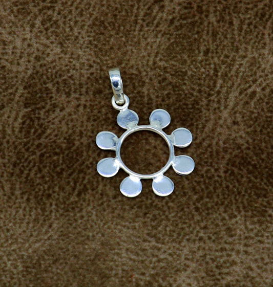 925 pure silver vintage design fabulous Flower style pendant, fabulous unisex gifting pendant, customized pendant jewelry ssp420 - TRIBAL ORNAMENTS