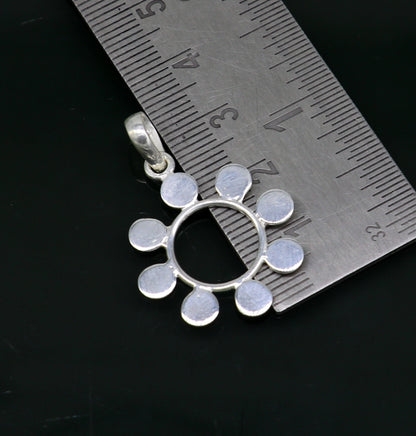 925 pure silver vintage design fabulous Flower style pendant, fabulous unisex gifting pendant, customized pendant jewelry ssp420 - TRIBAL ORNAMENTS