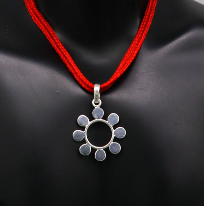925 pure silver vintage design fabulous Flower style pendant, fabulous unisex gifting pendant, customized pendant jewelry ssp420 - TRIBAL ORNAMENTS