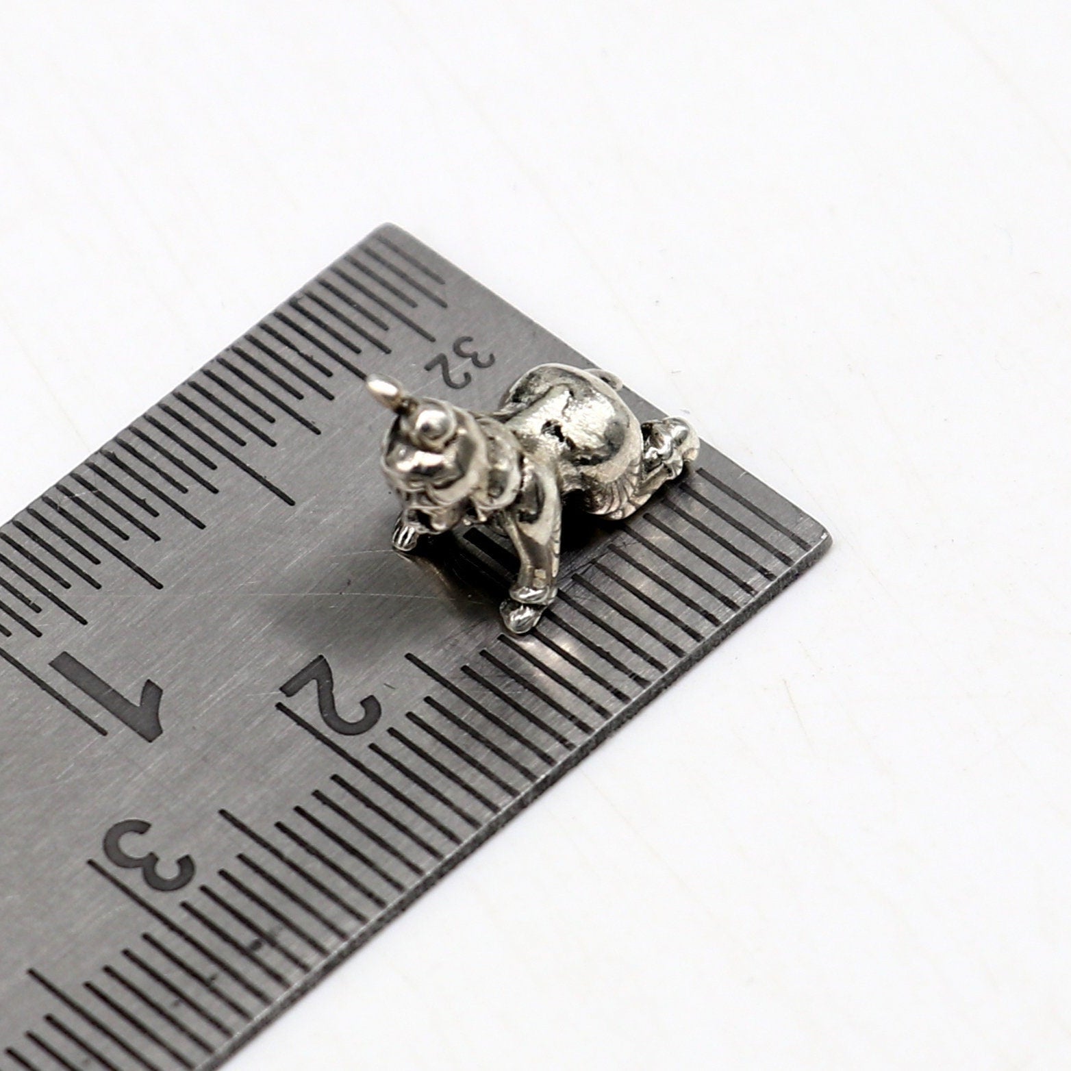 925 Solid silver handmade idol little Radha Rani,crawling Krishna small statue home temple puja article art40 - TRIBAL ORNAMENTS